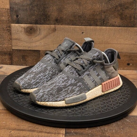 ADIDAS NMD R1 WOMENS ATHLETIC SHOES GRAY PINK LOW RUNNING GYM TRAIN SIZE 10.5 - Picture 1 of 9